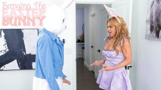 Banging The Easter Bunny — S6:E6